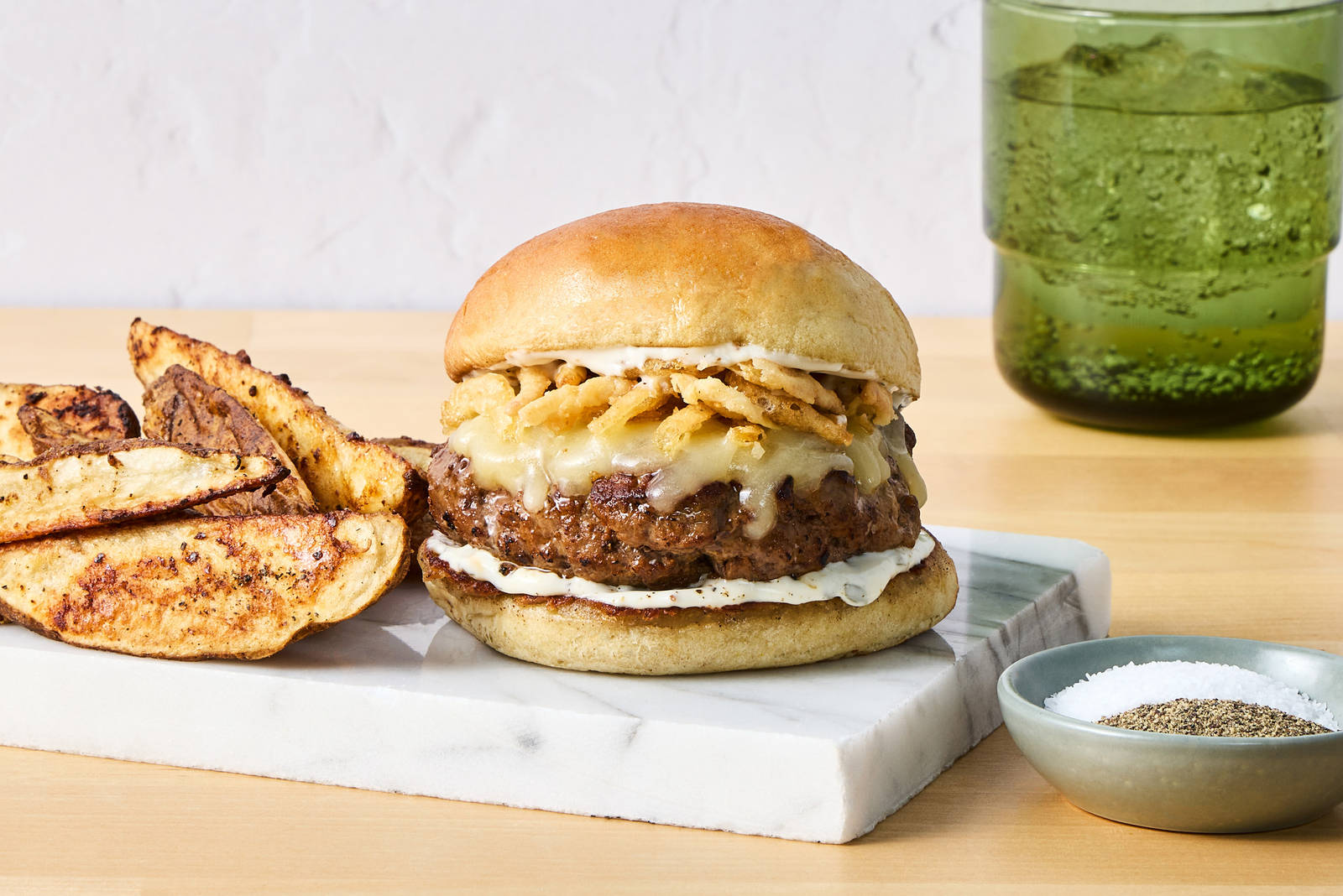 Hamburguesas caseras con cheddar